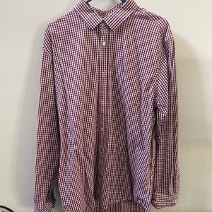 Mens Gap Non-Iron long sleeve shirt.